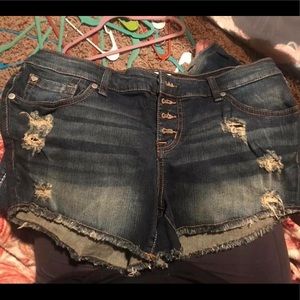 Torrid blue jean shorts size 00